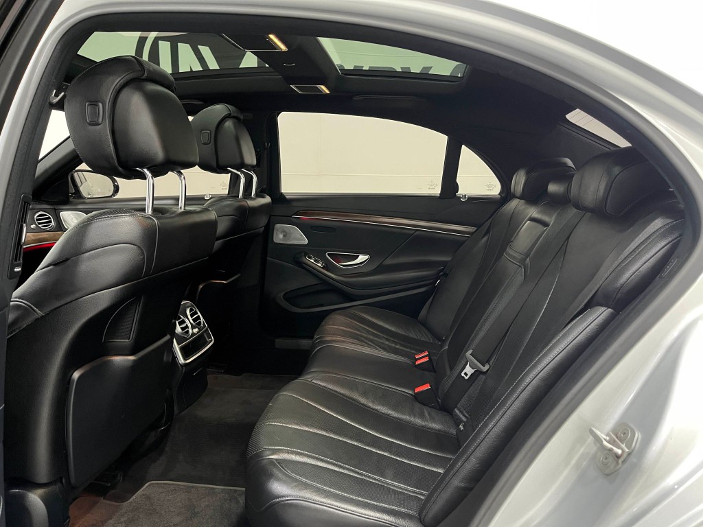 2015 Mercedes-Benz S-Class Image 30