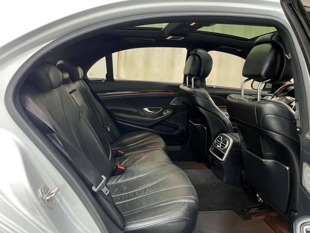 2015 Mercedes-Benz S-Class Image 31