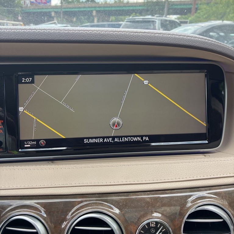 2015 Mercedes-Benz S-Class Image 16