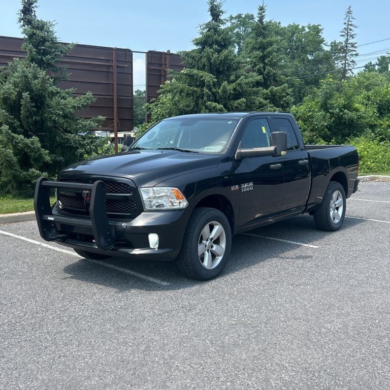 2016 RAM 1500 Image 2