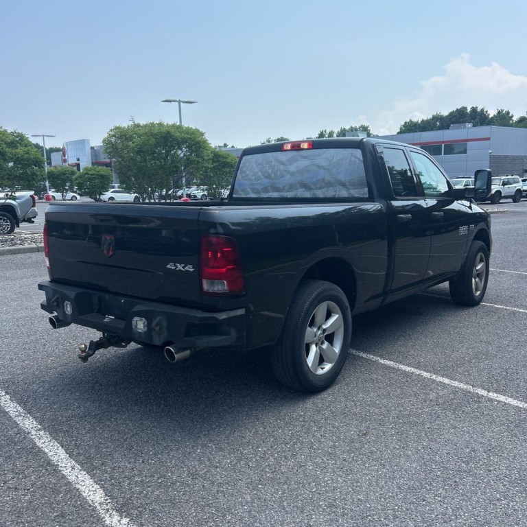 2016 RAM 1500 Image 3