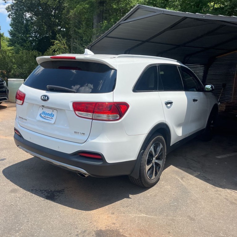 2016 Kia Sorento Image 3