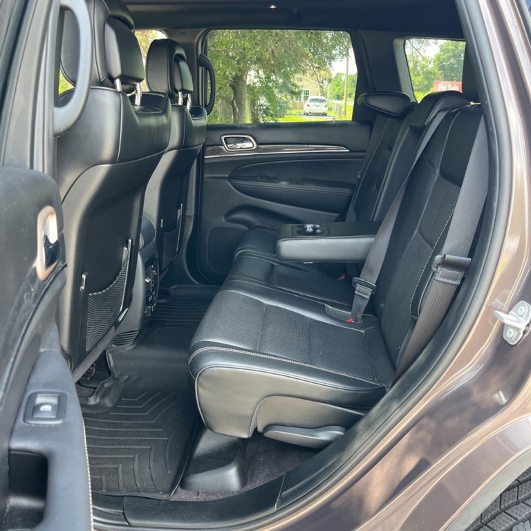 2017 Jeep Grand Cherokee Image 13