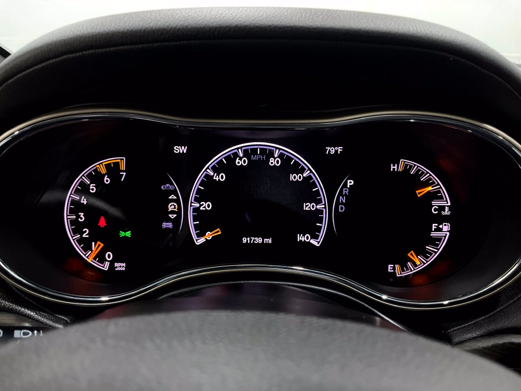 2017 Jeep Grand Cherokee Image 22