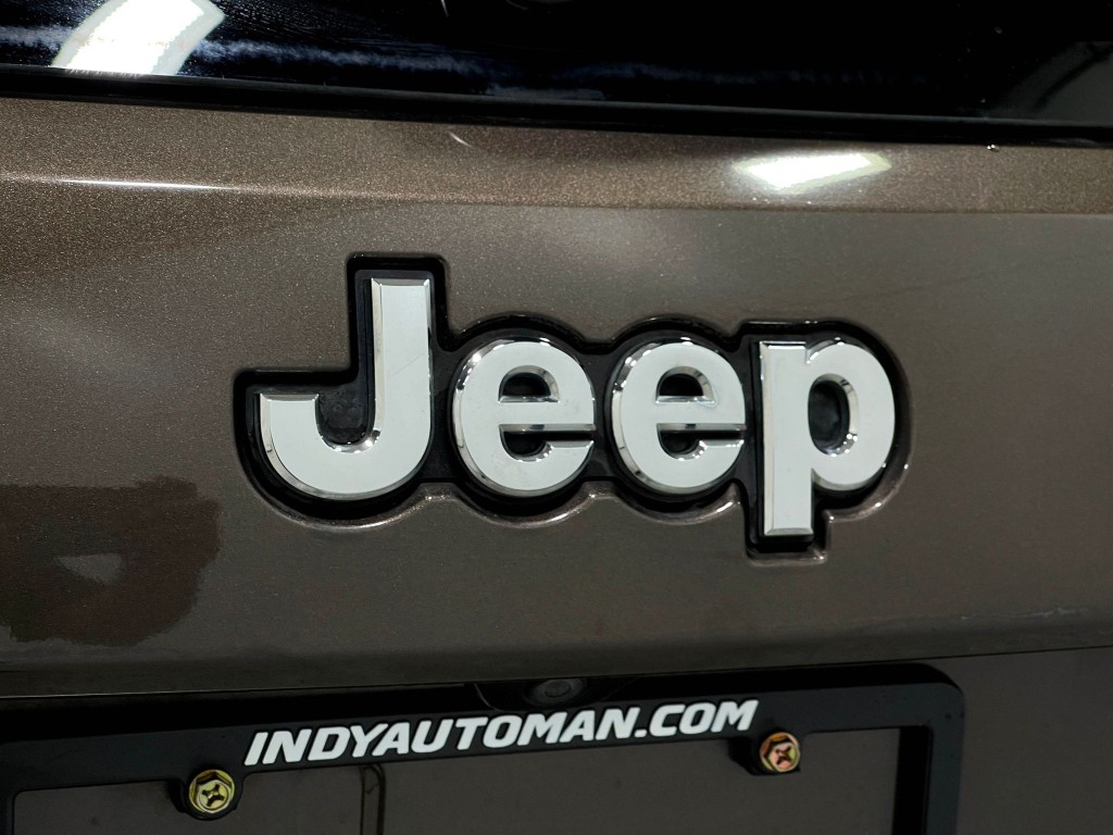 2017 Jeep Grand Cherokee Image 37