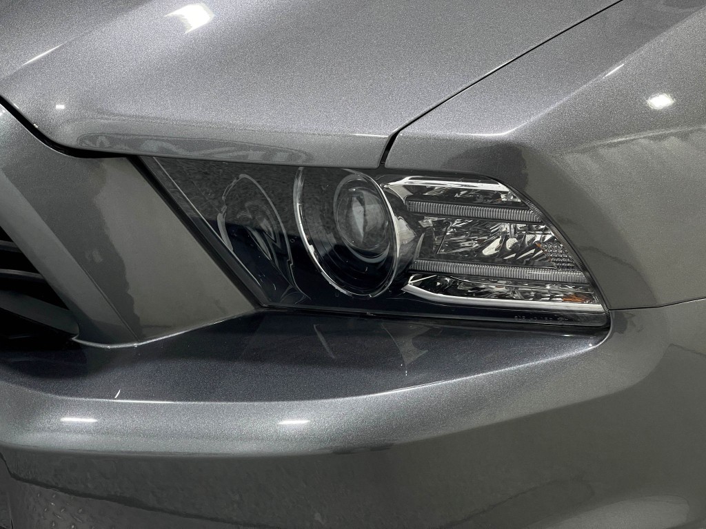 2013 Ford Mustang Image 30