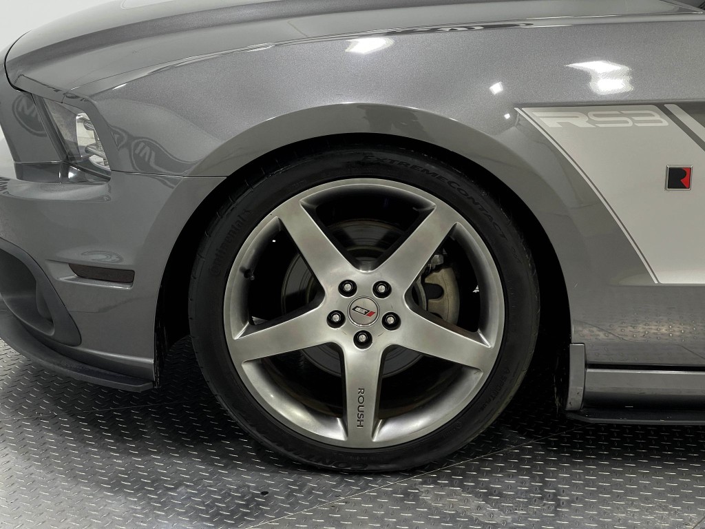 2013 Ford Mustang Image 31