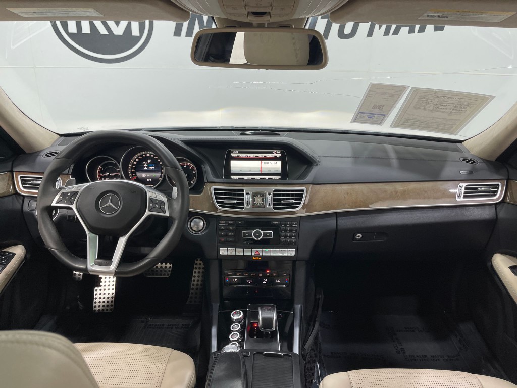 2015 Mercedes-Benz E-Class Image 19