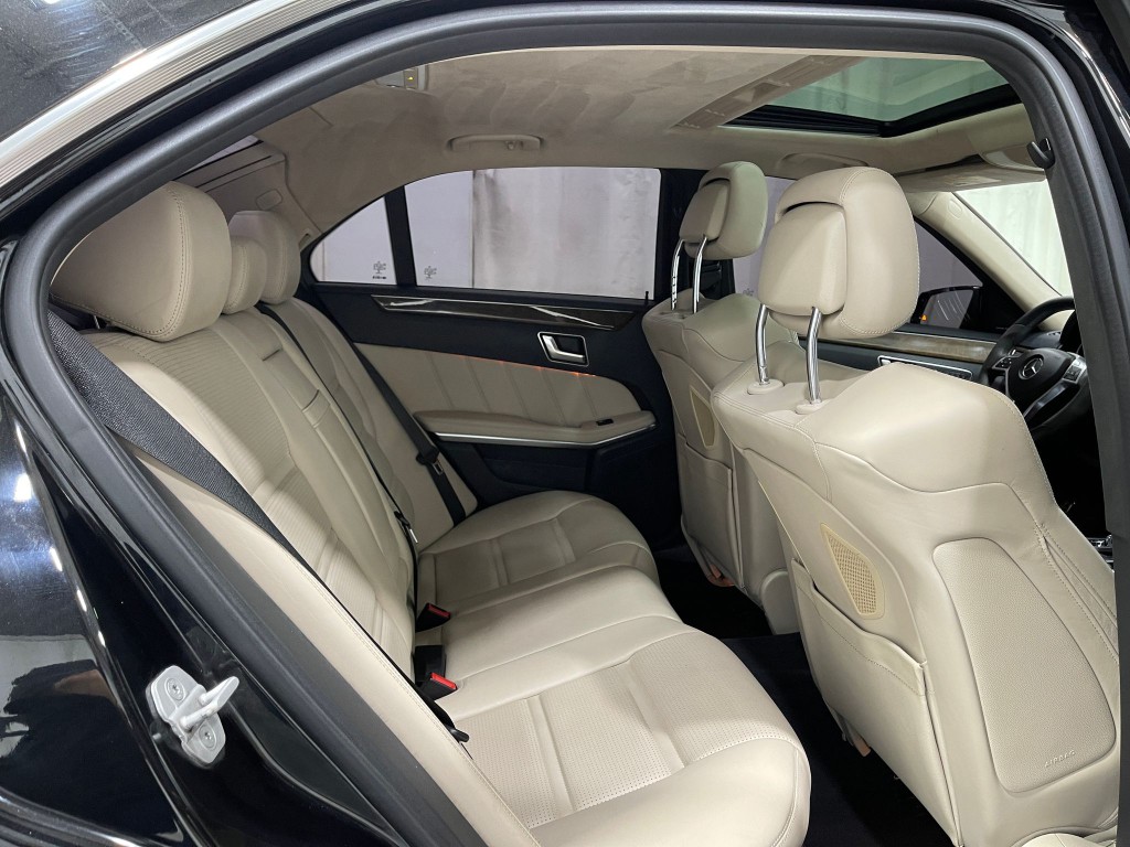 2015 Mercedes-Benz E-Class Image 31