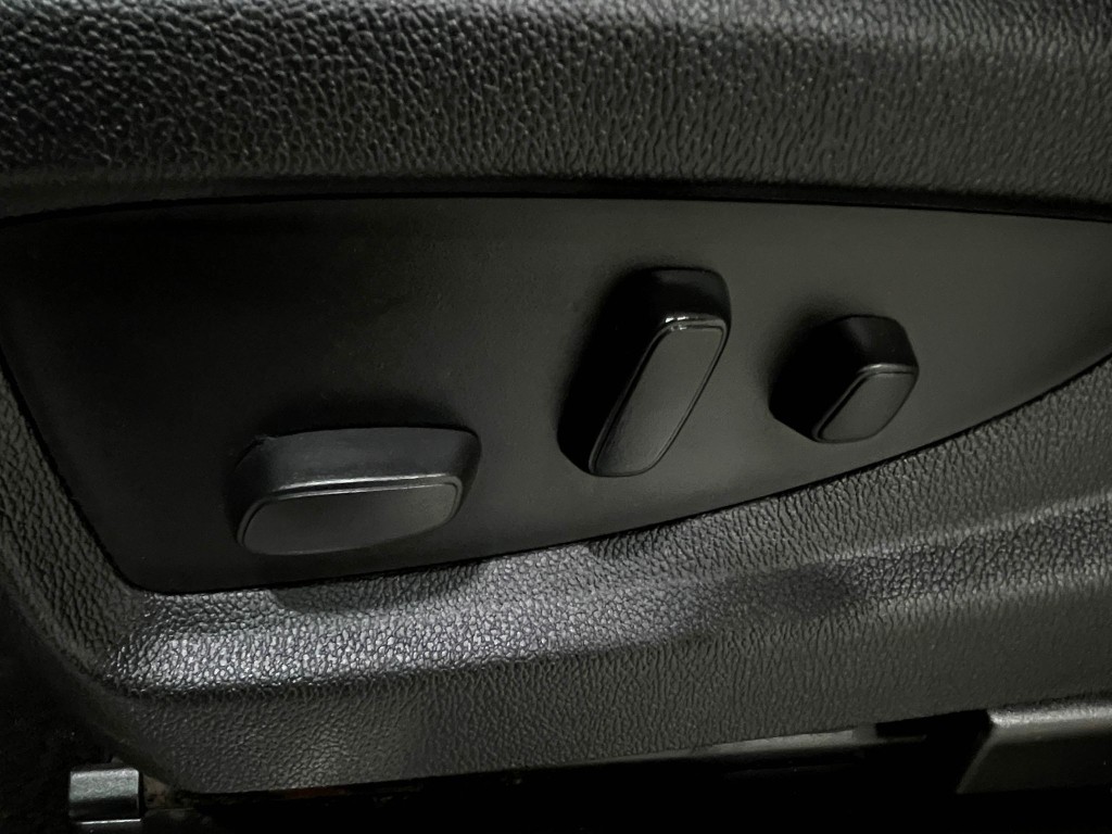 2017 Chevrolet Silverado 1500 Image 16
