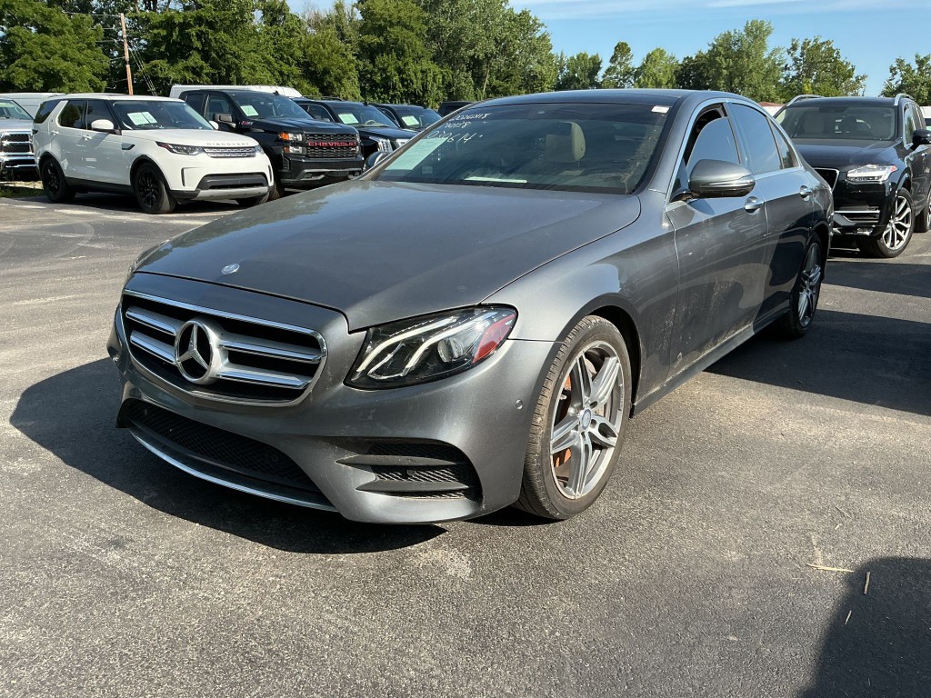 2017 Mercedes-Benz E-Class Image 2