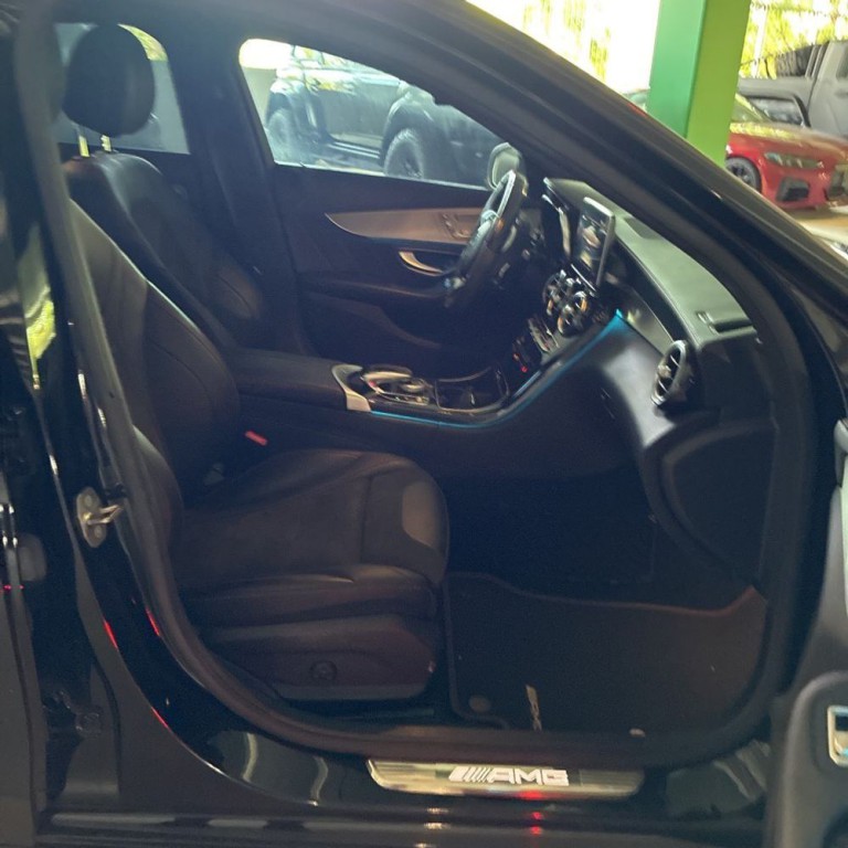 2017 Mercedes-Benz C-Class Image 6