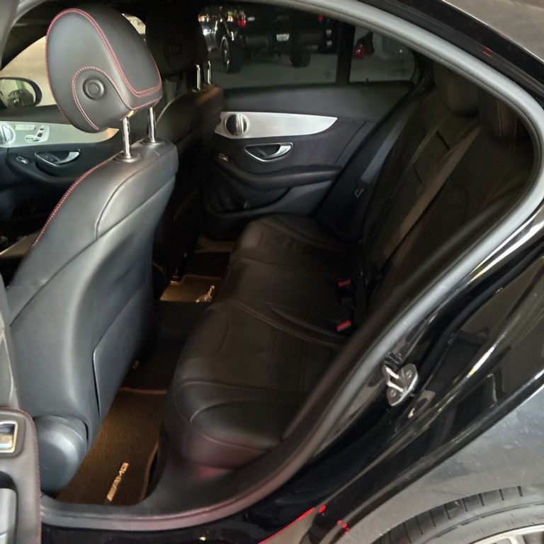2017 Mercedes-Benz C-Class Image 12