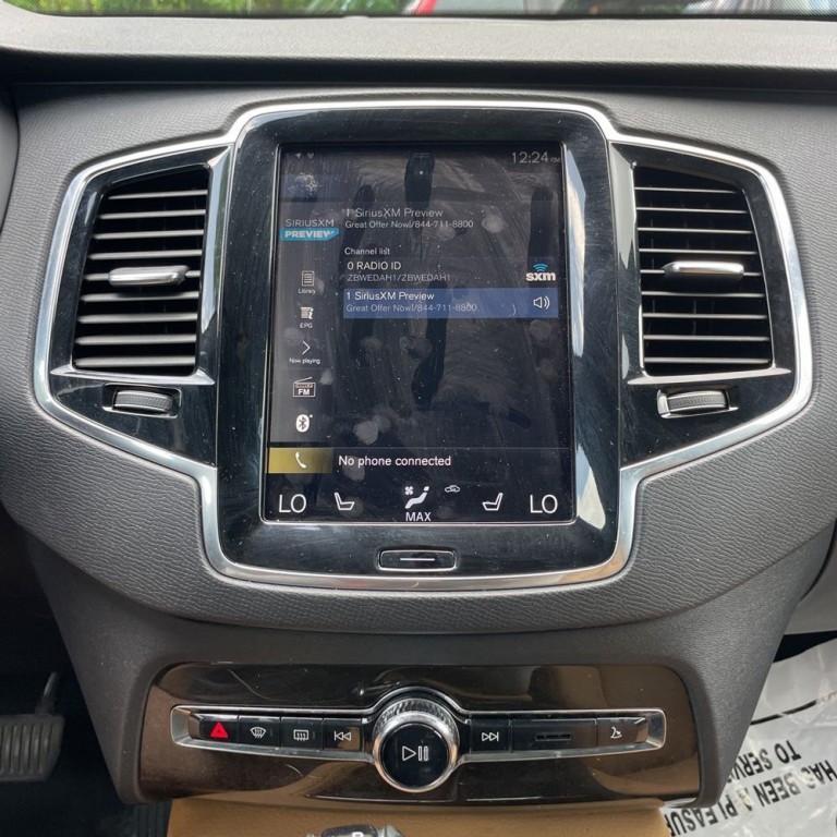 2018 Volvo XC90 Image 9
