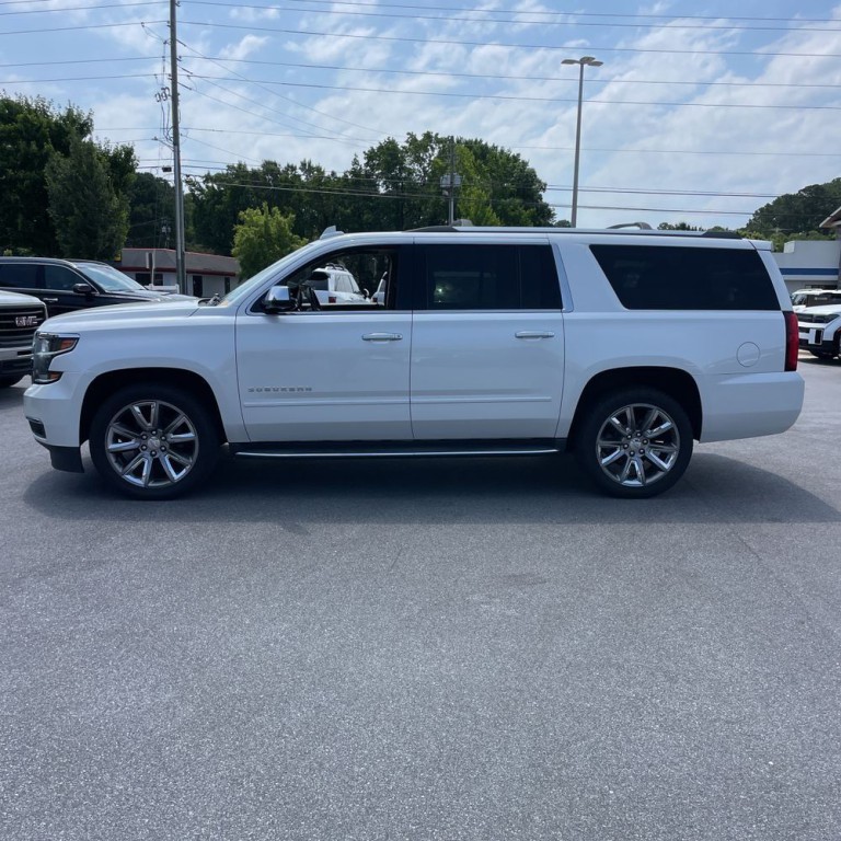 2018 Chevrolet Suburban Image 4