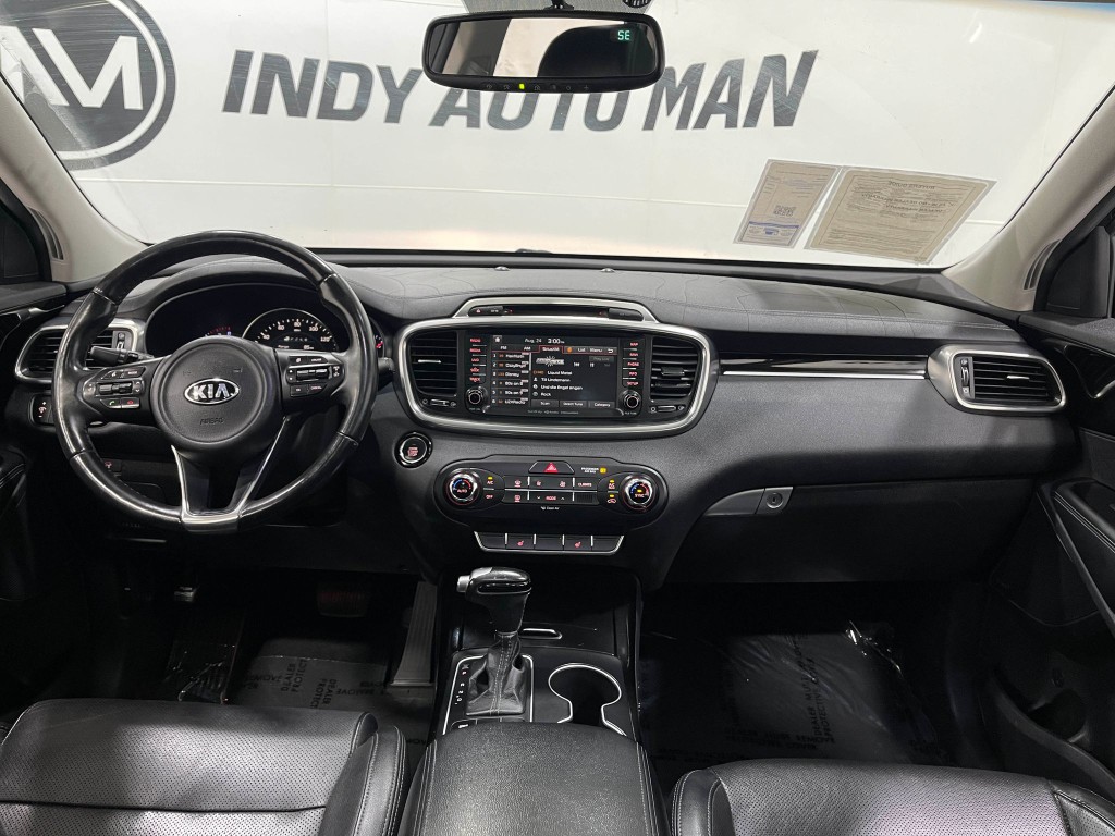2017 Kia Sorento Image 19