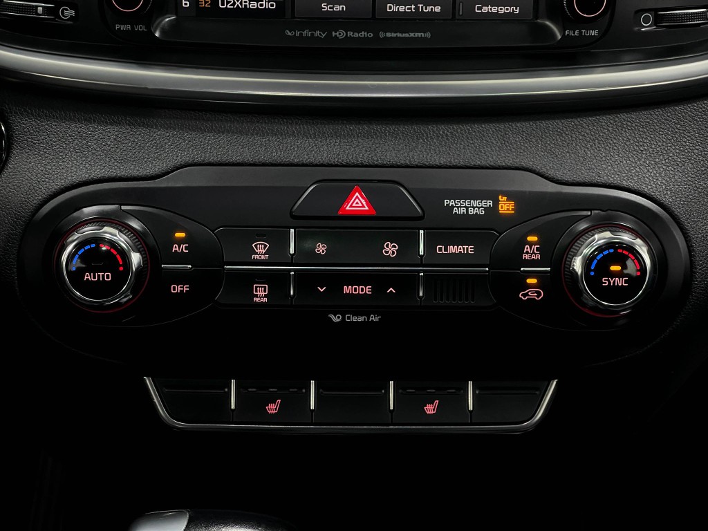 2017 Kia Sorento Image 25
