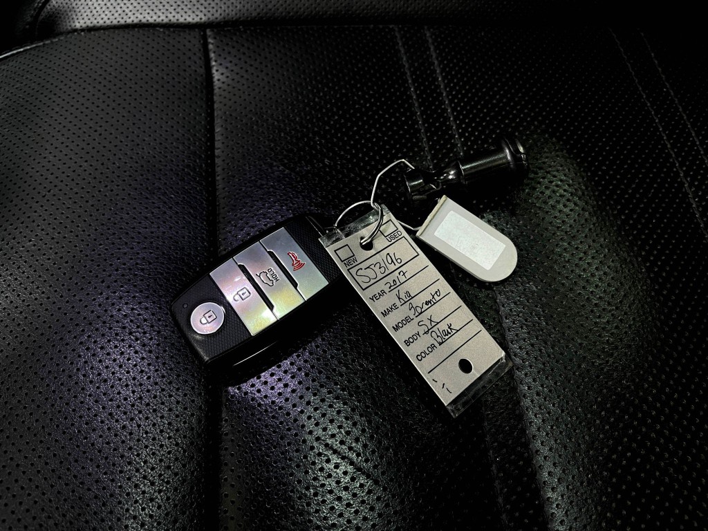 2017 Kia Sorento Image 39