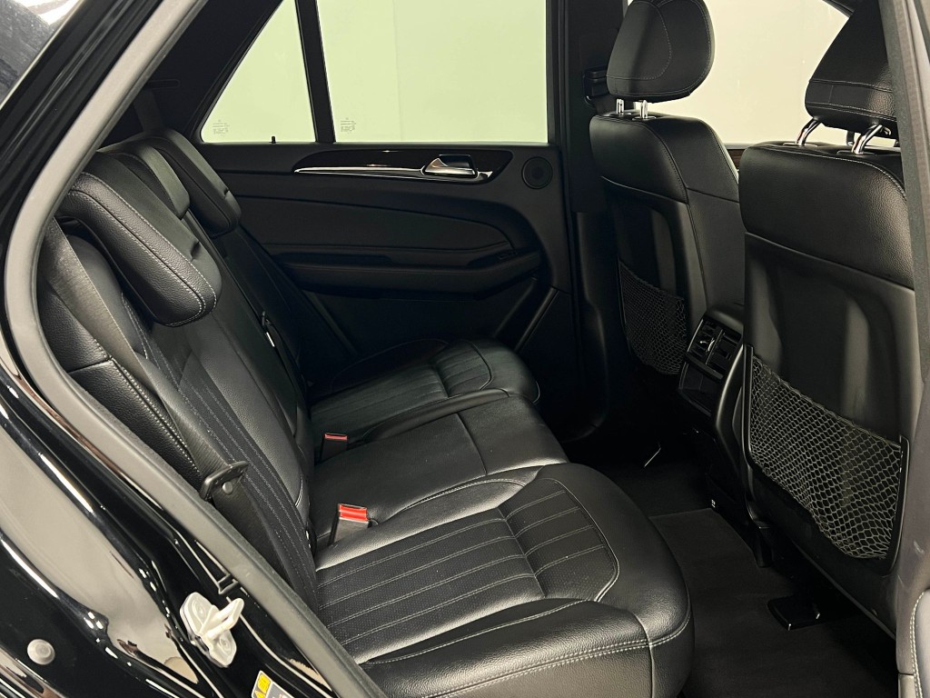 2016 Mercedes-Benz GLE-Class Image 31