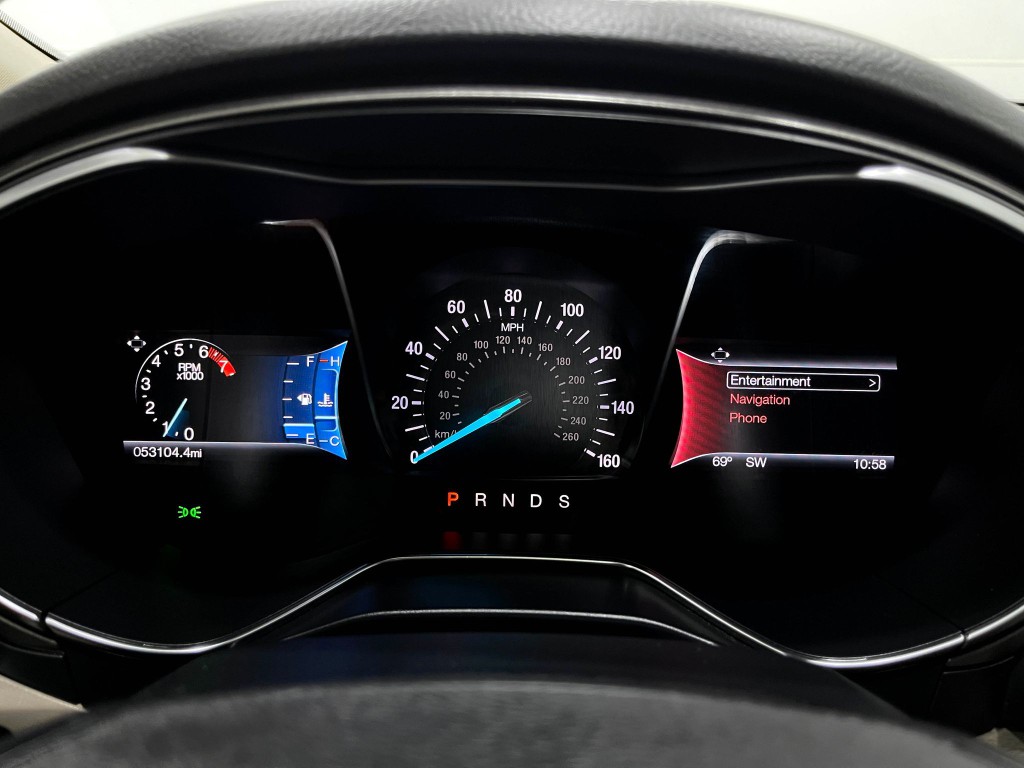 2018 Ford Fusion Image 23