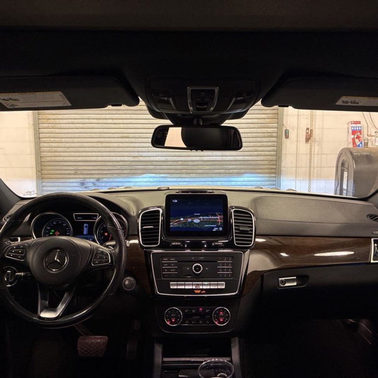 2018 Mercedes-Benz GLS-Class Image 10
