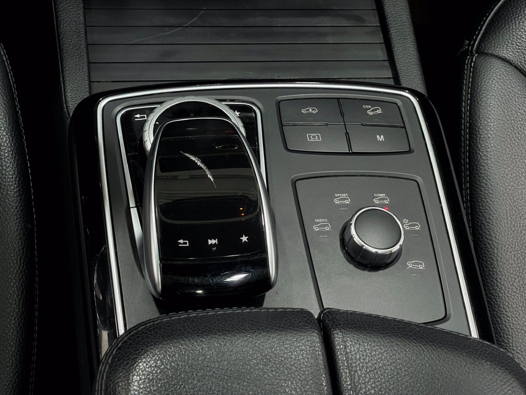 2018 Mercedes-Benz GLS-Class Image 27