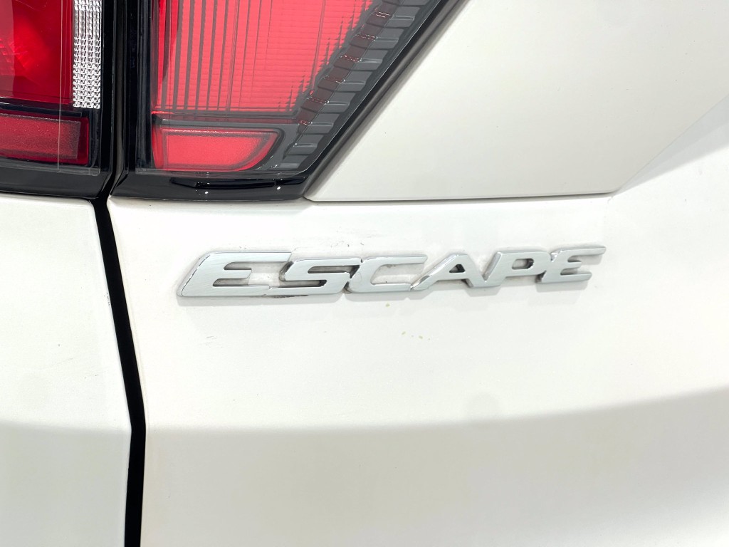 2018 Ford Escape Image 37