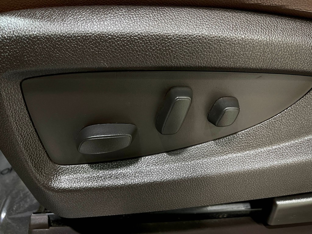 2015 Chevrolet Silverado 1500 Image 17