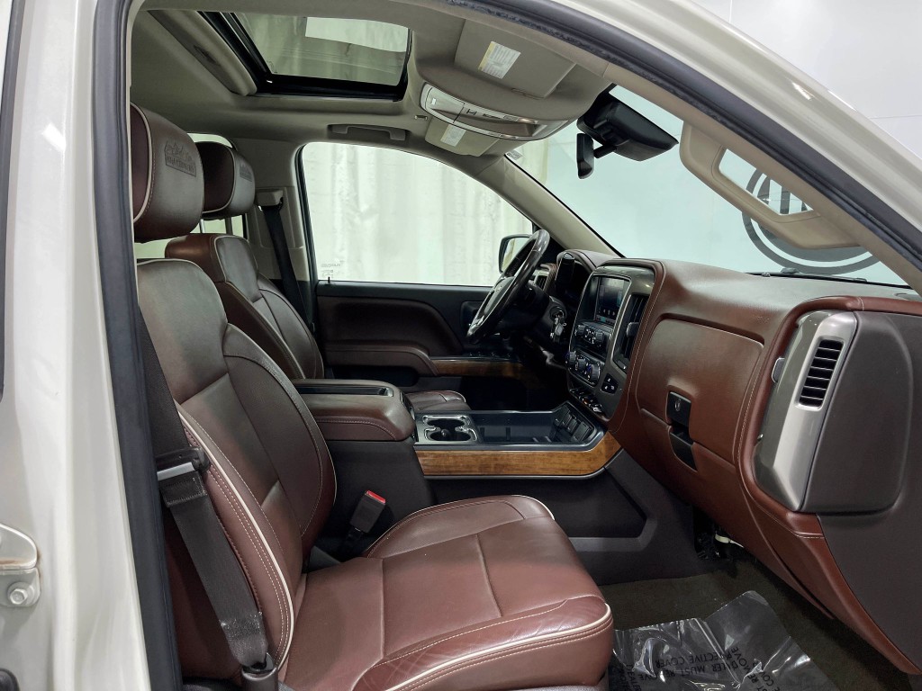 2015 Chevrolet Silverado 1500 Image 32