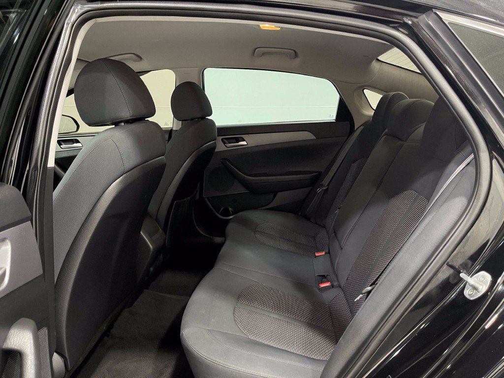 2018 Hyundai Sonata Image 28