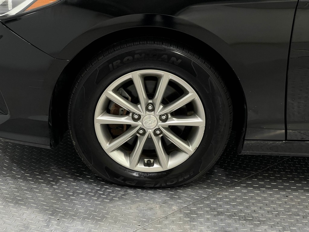 2018 Hyundai Sonata Image 32