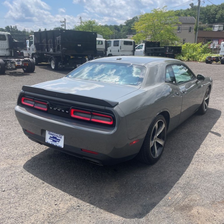 2018 Dodge Challenger Image 3
