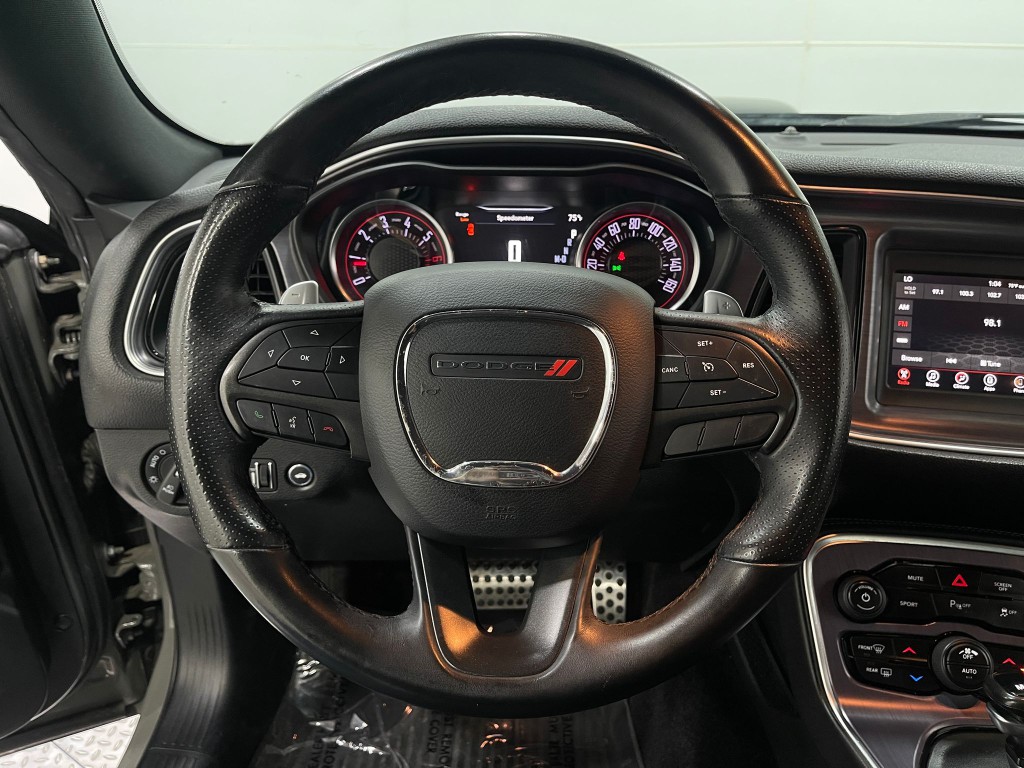 2018 Dodge Challenger Image 19