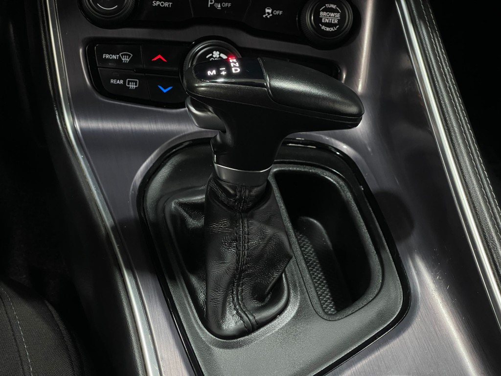 2018 Dodge Challenger Image 26