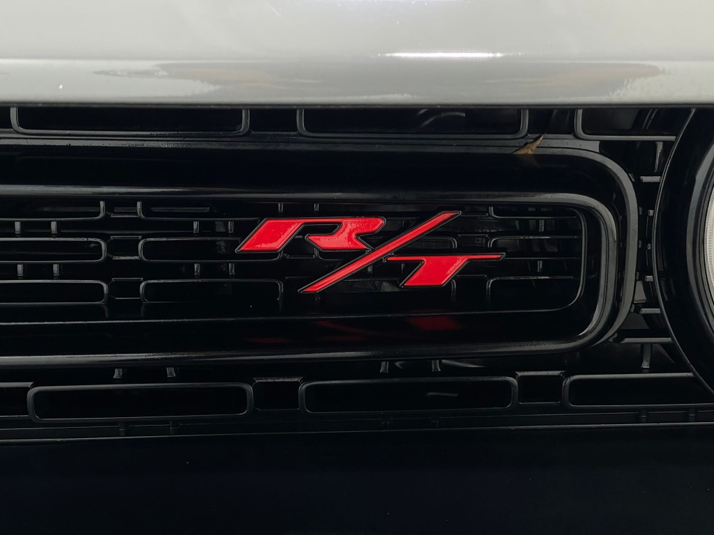 2018 Dodge Challenger Image 36