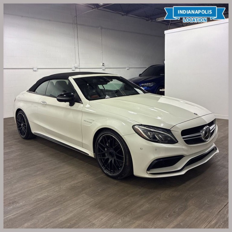 2018 Mercedes-Benz C-Class Image 1