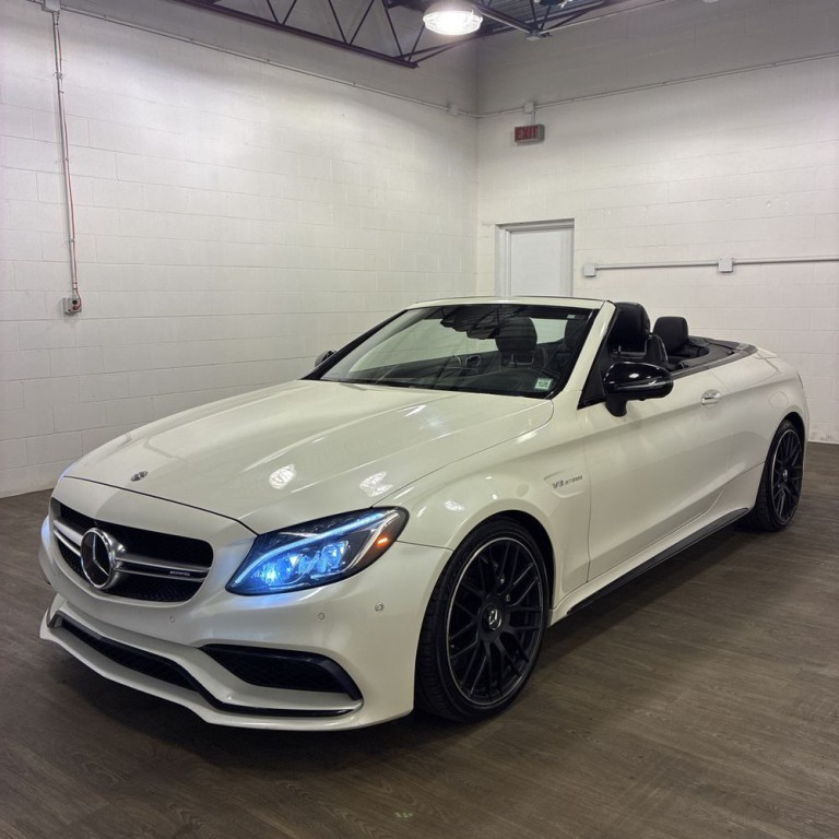 2018 Mercedes-Benz C-Class Image 2