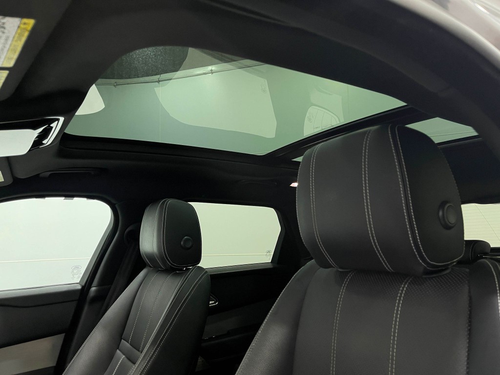 2019 Land Rover Range Rover Image 12