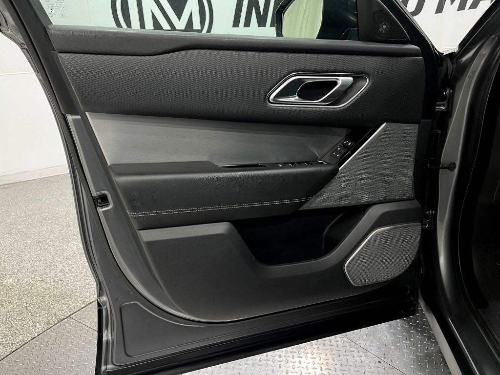 2019 Land Rover Range Rover Image 15