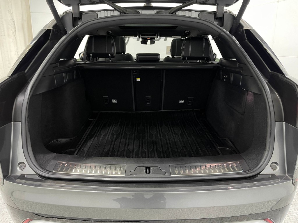 2019 Land Rover Range Rover Image 26
