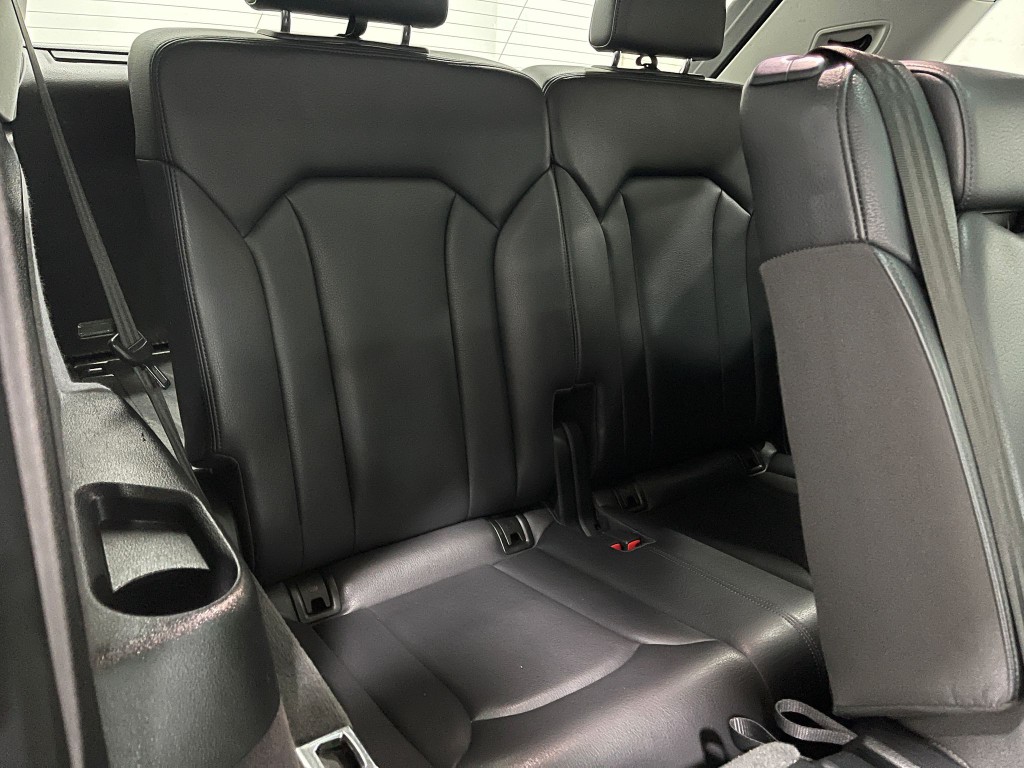 2019 Audi Q7 Image 32