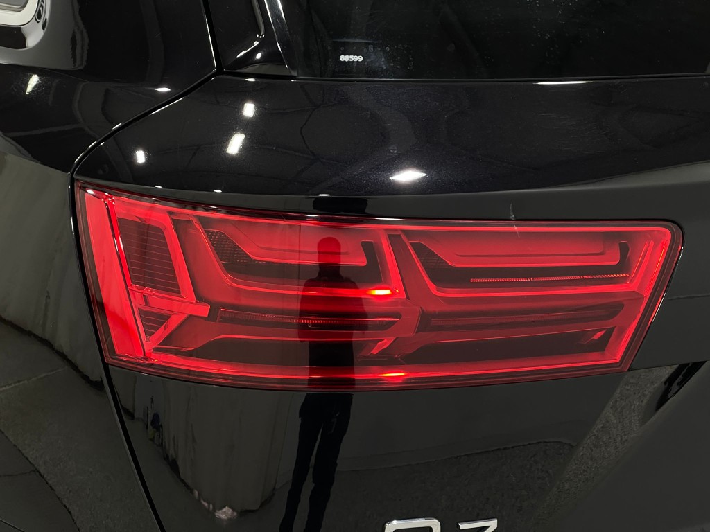 2019 Audi Q7 Image 36
