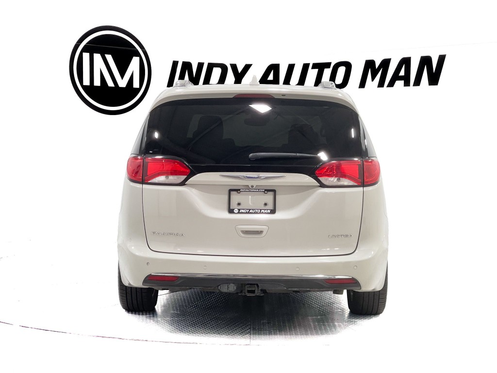 2019 Chrysler Pacifica Image 5