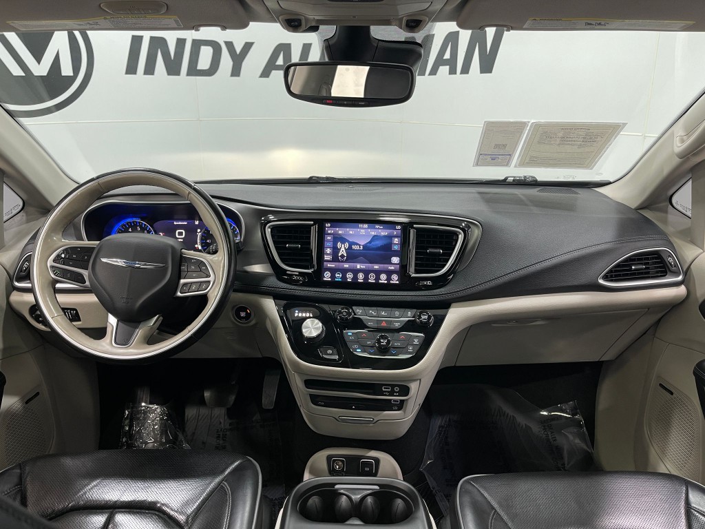2019 Chrysler Pacifica Image 18