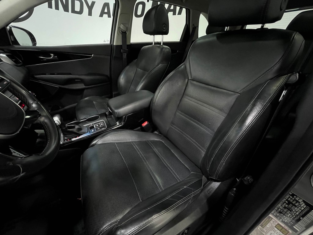 2019 Kia Sorento Image 14