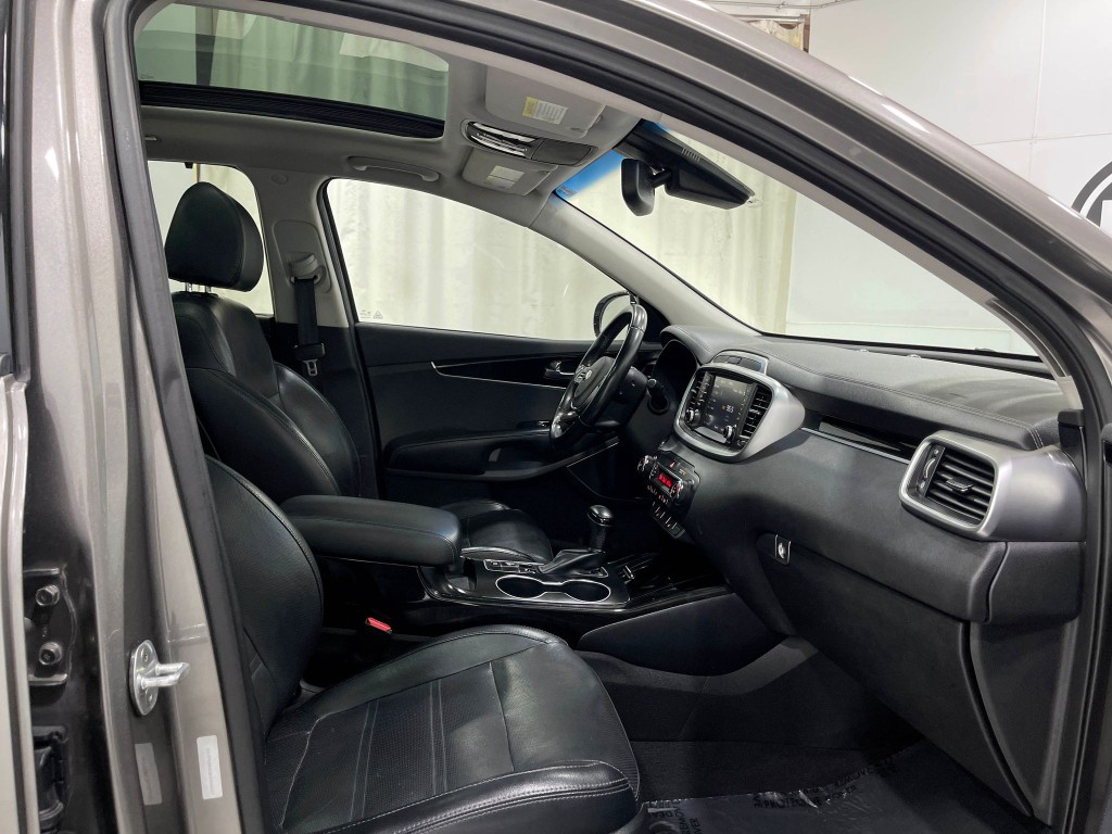 2019 Kia Sorento Image 34