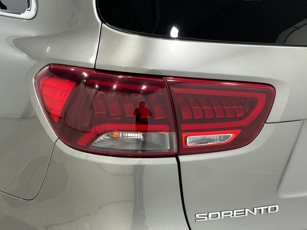 2019 Kia Sorento Image 36