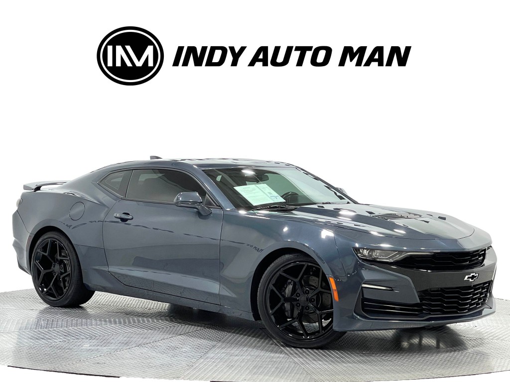 2019 Chevrolet Camaro Image 2