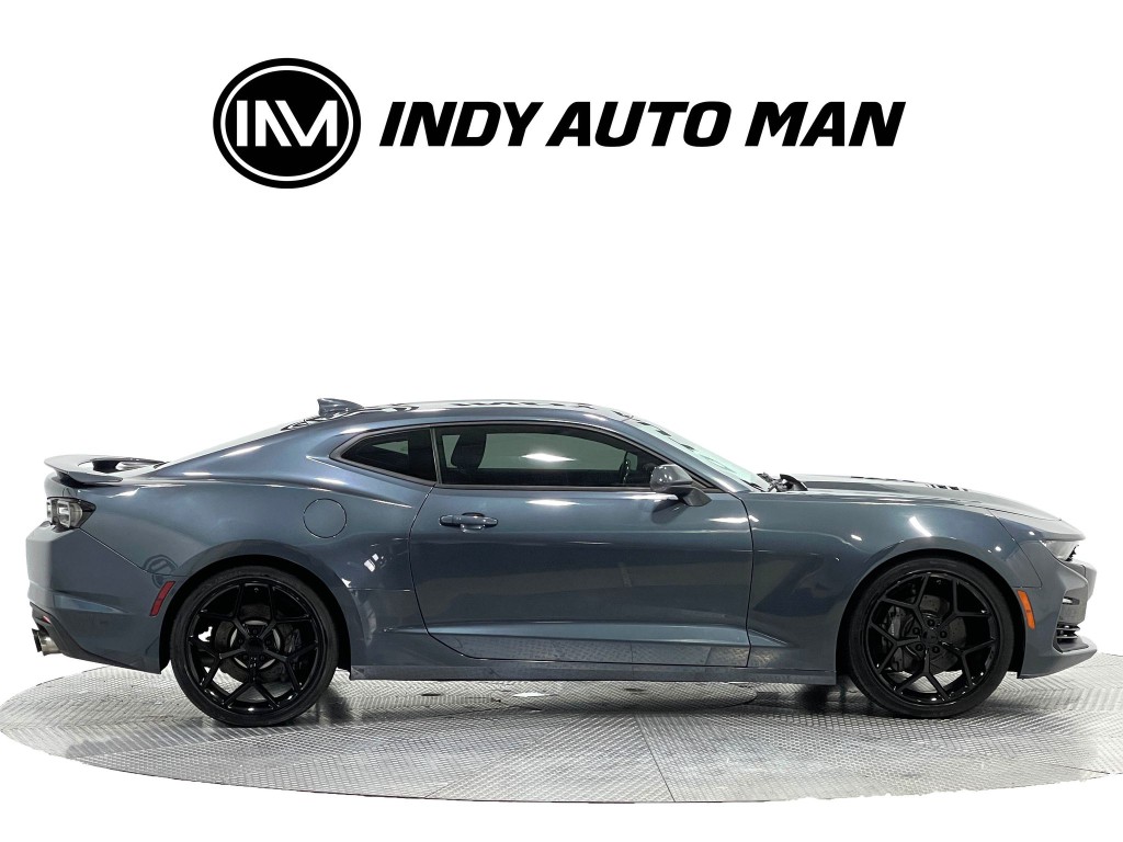 2019 Chevrolet Camaro Image 3