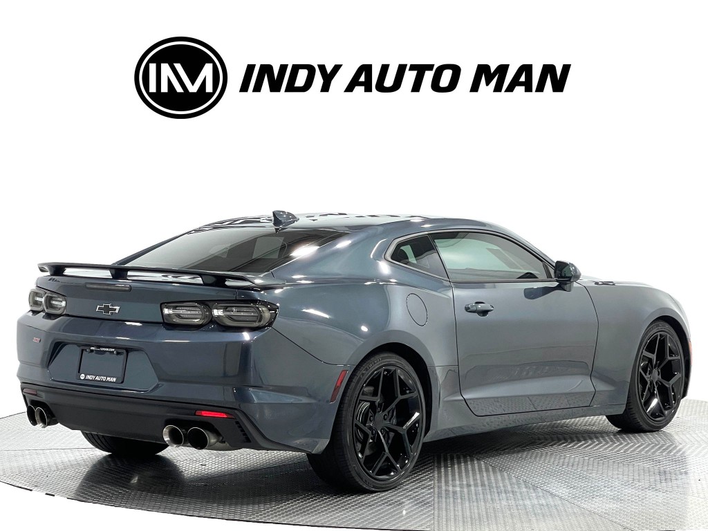 2019 Chevrolet Camaro Image 4
